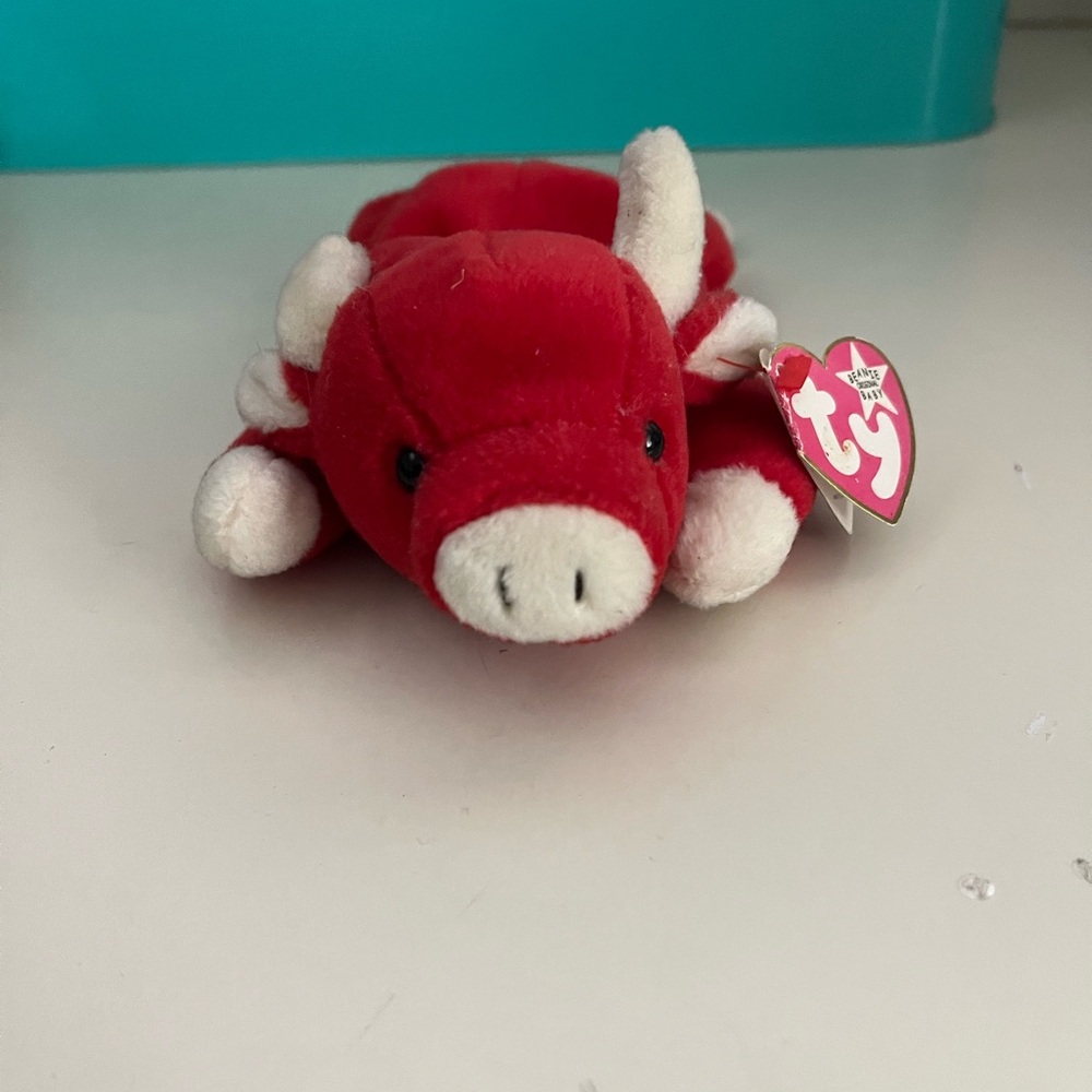 ‘Snort’ Ty Beanie Baby Red and White Plush Bull